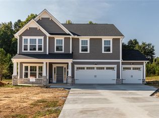 5962 Holder Rd #1011, Clemmons, NC 27012