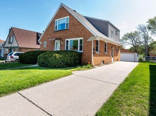 2808 S 60th St, Milwaukee, WI 53219