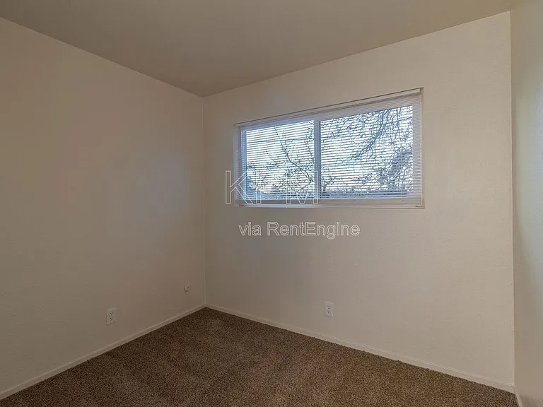 3814 N California St #6 — Photo 8