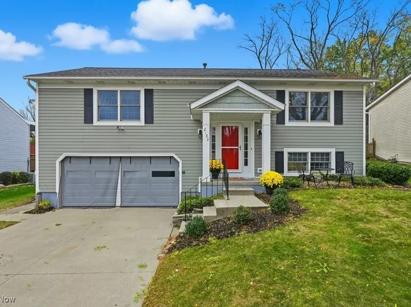 2183 Plymouth Ln, Cuyahoga Falls, OH 44221