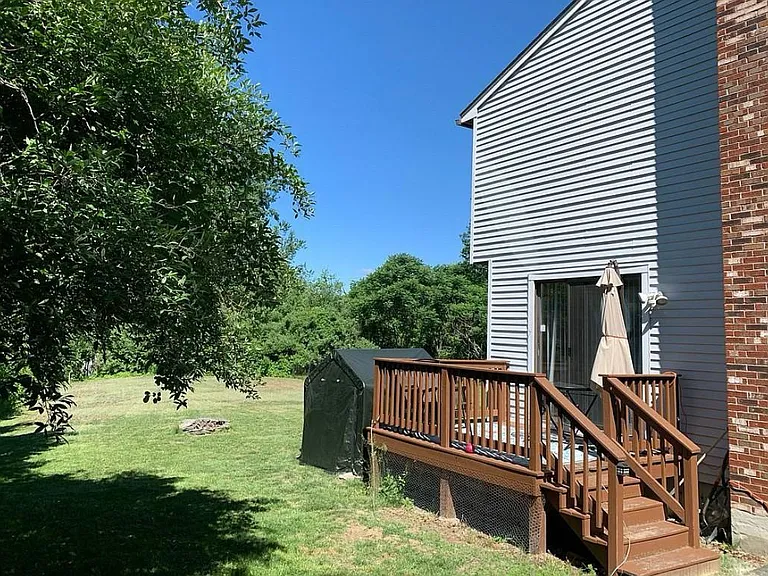 4 Adams Pond Rd #A — Photo 2