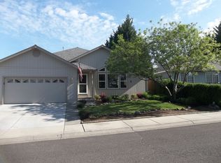 85 Osprey Dr, Eagle Pt, OR 97524