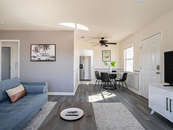 4th image of 5944 S La Tijera Blvd