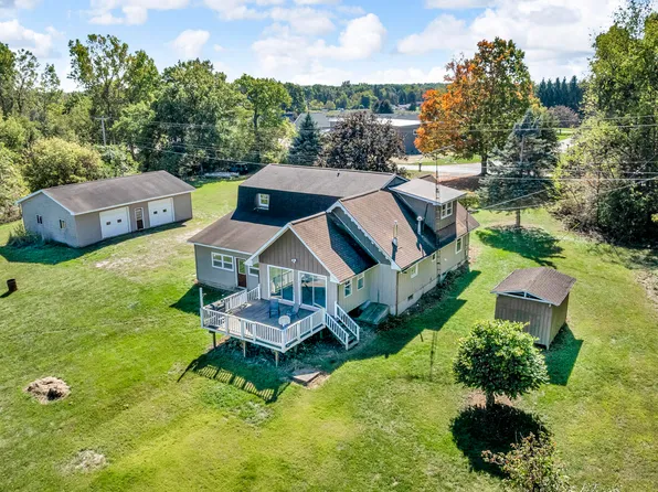 4024 Hanover Rd, Horton, MI 49246