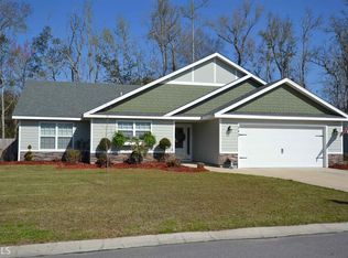 243 Hide Away Lake Dr, Kingsland, GA 31548