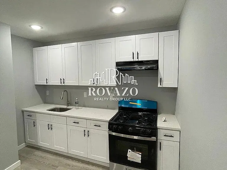 252 Lehigh Ave #24 — Photo 1