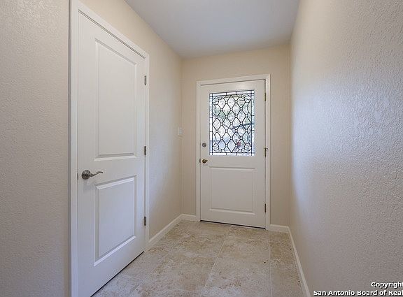 4th image of 113 Cotillion Dr