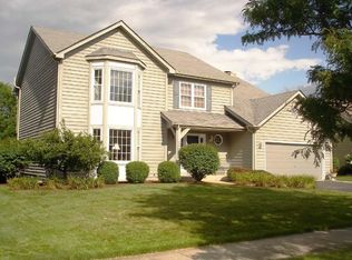 1755 Frost Ln, Naperville, IL 60564