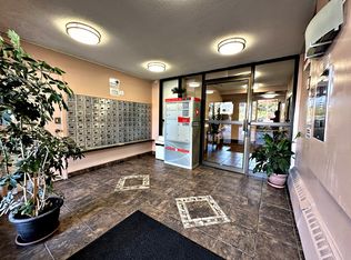 1875 Steeles Avenue West, Toronto, ON M3H 5T7