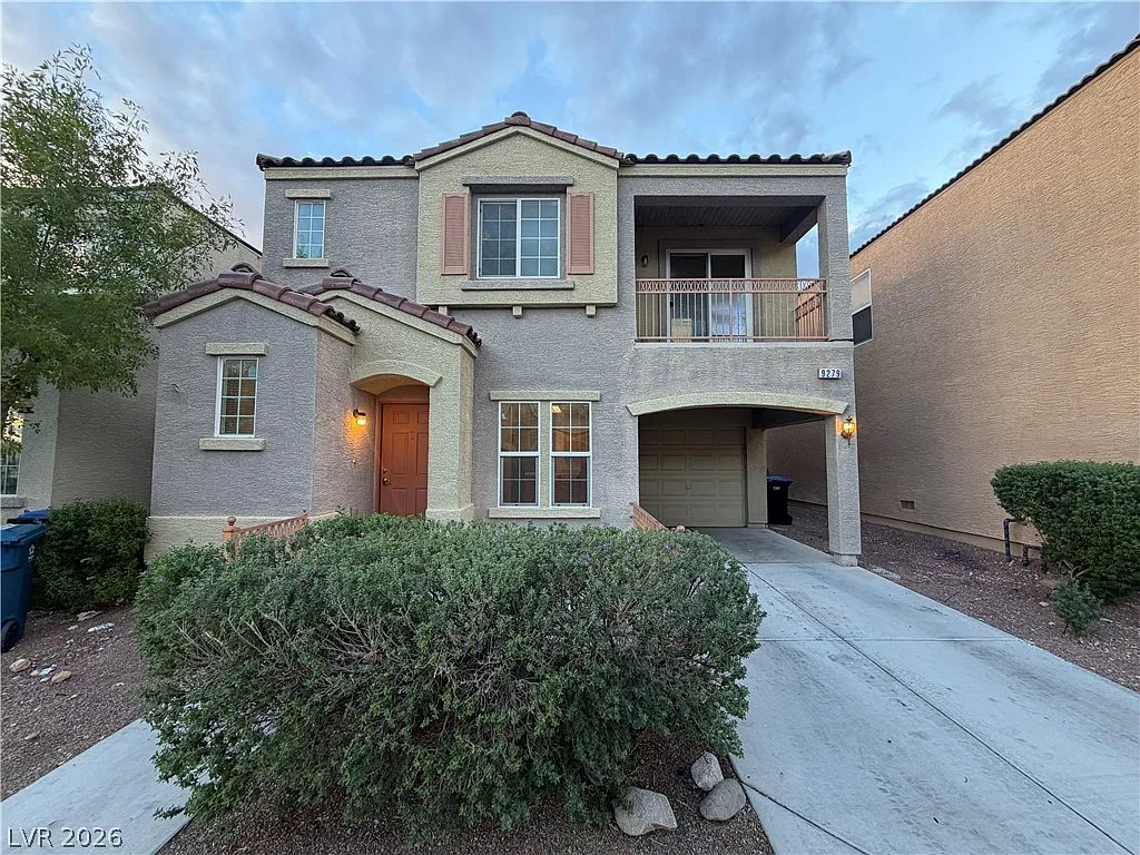 3 bed, 2.5 bath, 1316 sqft, $1,795 — Photo 1
