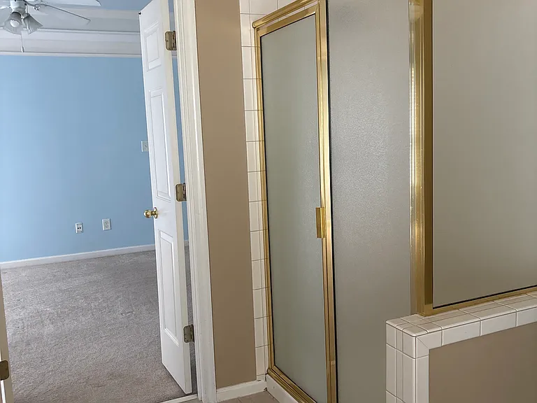 3245 Ambergrove Trce #3245 — Photo 7