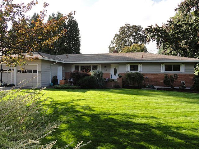 1st image of 755 NE 6th Ave