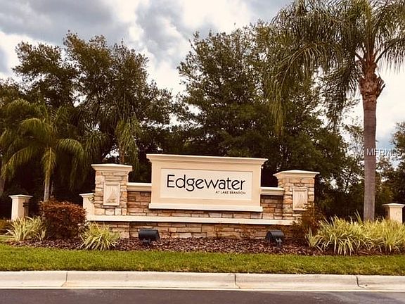 2nd image of 2509 Oleander Lakes Dr