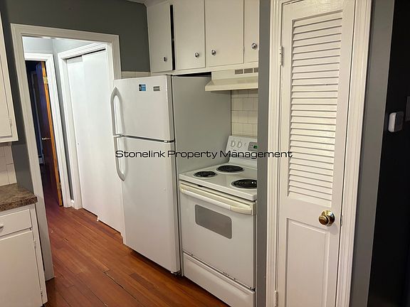 4th image of 176 Harrisville Main St #3