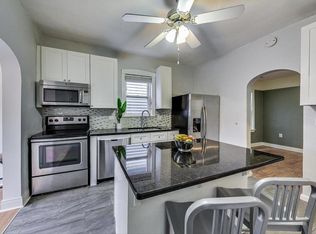 2067 N Bingham St #2, Chicago, IL 60647