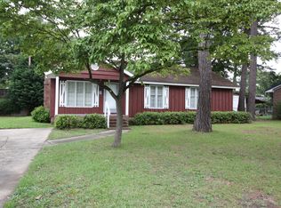 1217 E 7th St, Lumberton, NC 28358