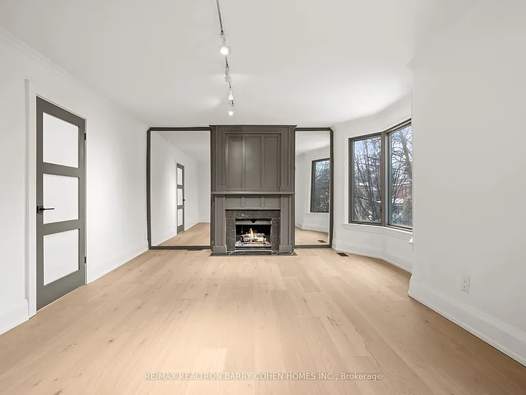 231 Macpherson Ave — Photo 17