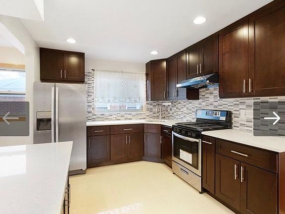 3rd image of 14339 Rose Ave Unit 2