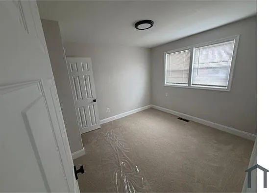 4339 Roberton Ave — Photo 7