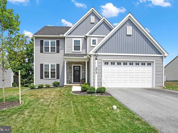 373 Reserve Ln, Mechanicsburg, PA 17050