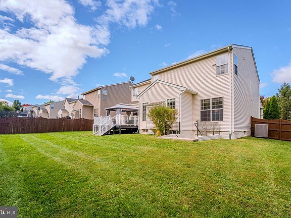 2nd image of 151 Alpine Dr SE