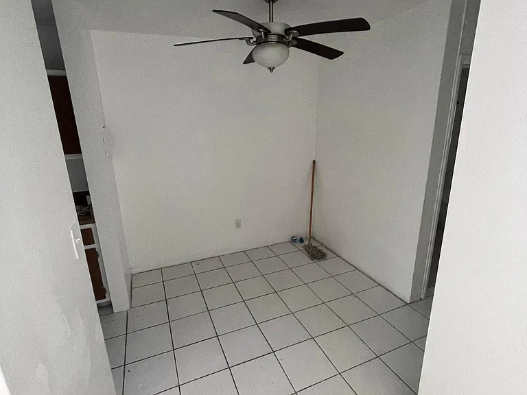 1201 E Ponce De Leon Blvd #208 — Photo 6