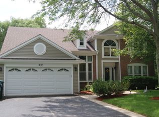 160 S Fiore Pkwy, Vernon Hills, IL