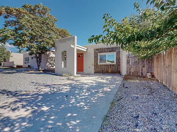 2nd image of 13304 Camino Del Norte NE
