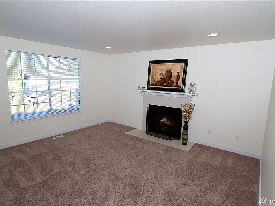 1st image of 11608 28th St NE
