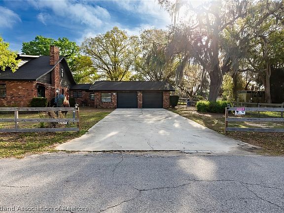 4th image of 200 N Lotela Ave