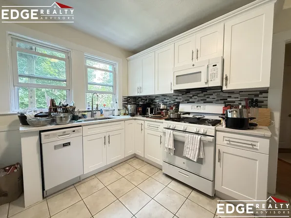 39 Waterhouse St, Somerville, MA