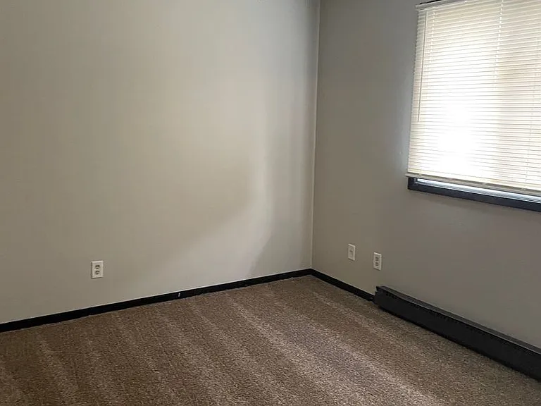 1114-1124 Vine St — Photo 5