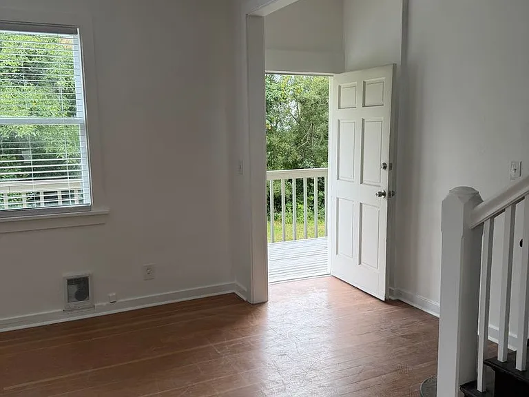 1630 SE Regatta Dr — Photo 17