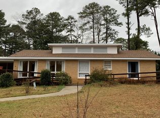 1448 N Hills St, Meridian, MS 39305