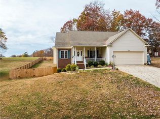 324 Benbow Dr, East Bend, NC 27018