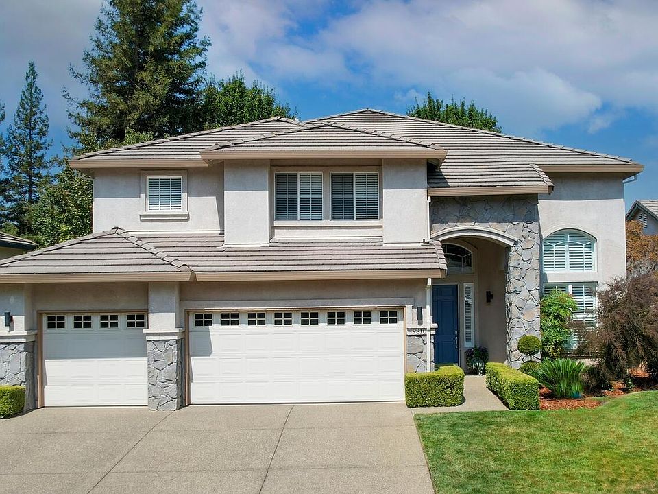 1st image of 9810 Village Center Dr