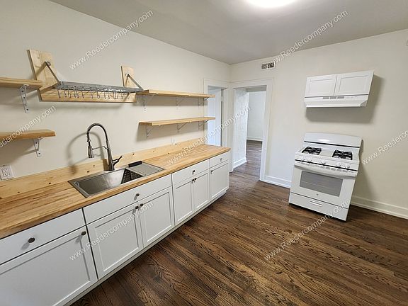 5th image of 1916 Calumet Ave #23119C93C