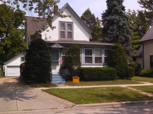 329 Vandalia St, Elgin, IL