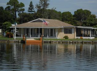 102 E North Branch Rd, Ruskin, FL 33570