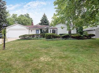 5747 S Monroe St, Hinsdale, IL