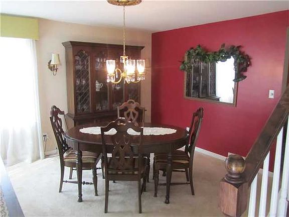 3rd image of 179 Doyle Dr