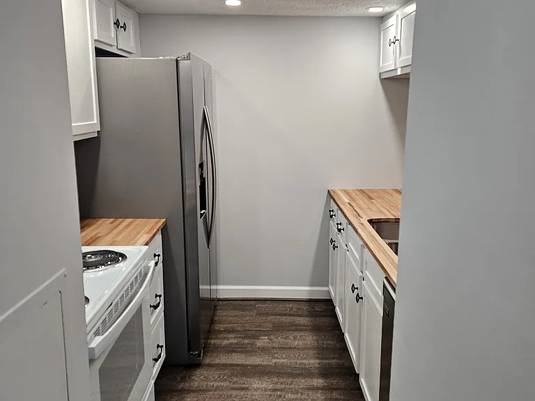 2115 Belle Terra Rd #3 — Photo 4