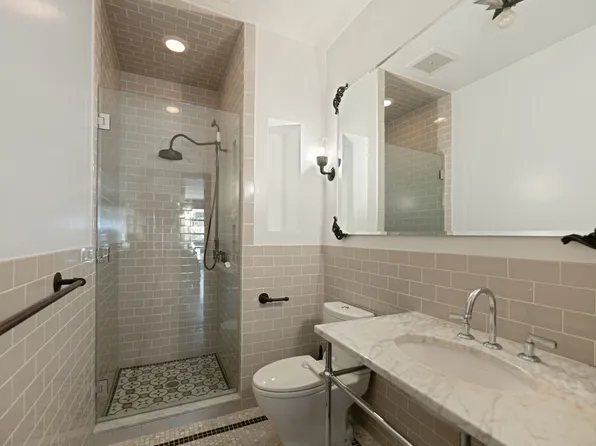 7807 Ridge Boulevard image 9 of 21