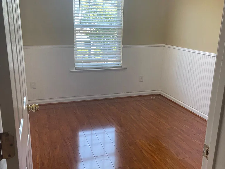 5304 Patuxent Dr — Photo 33