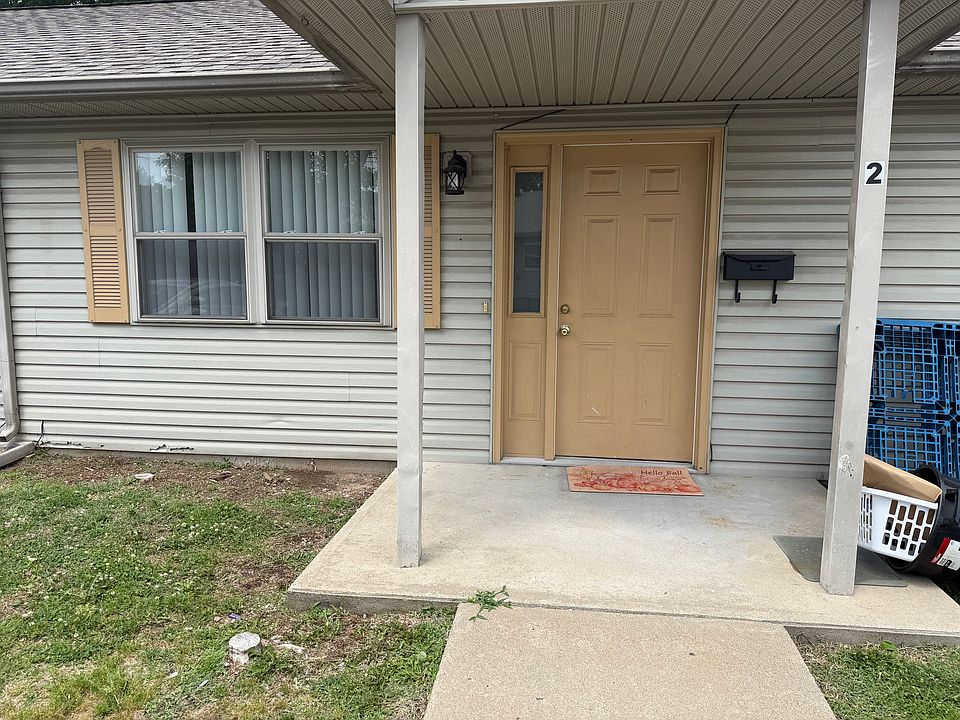 1st image of 10 E Homer Ave Unit 2