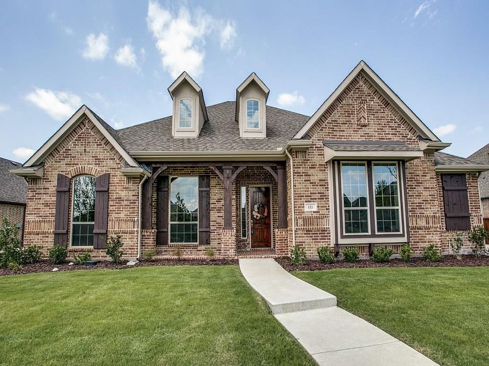 1st image of 533 Hilltop Dr