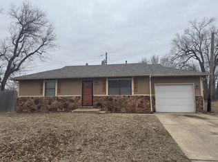 615 N Kessler St, Wichita, KS 67203