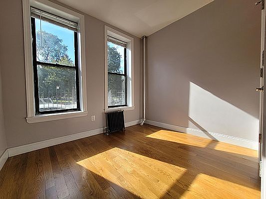 1st image of 29 E 124th St #A