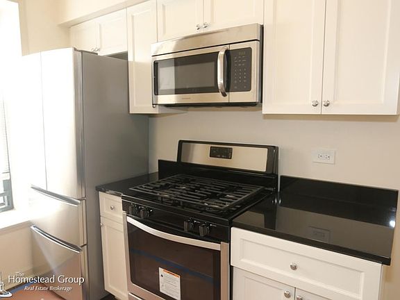 3rd image of 1313 W Leland Ave #_two