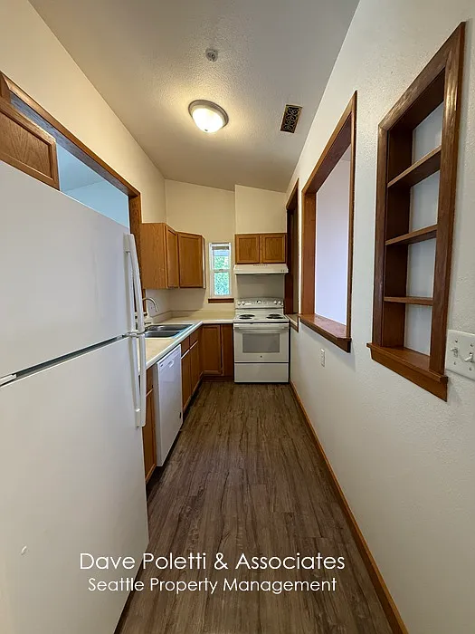 2 bed, 800 sqft, $2,575 — Photo 4